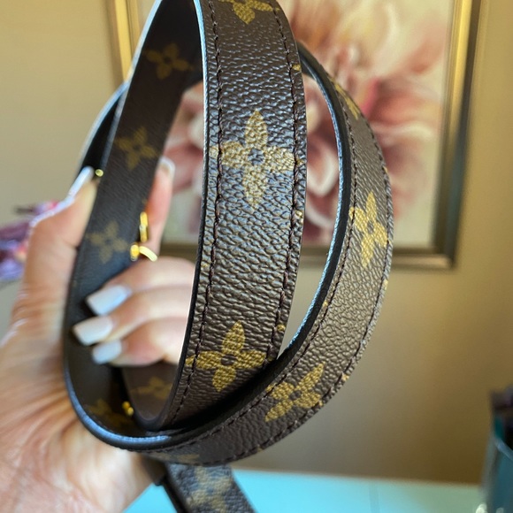 Monogram Strap - Picture 6 of 6